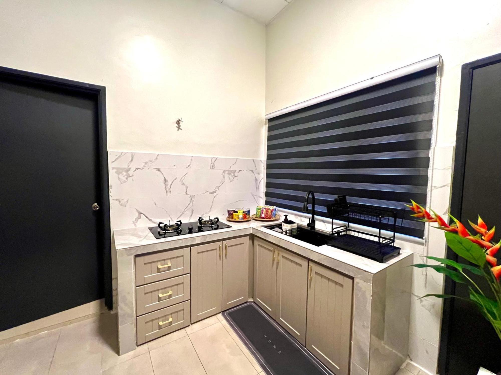 Quayside Cove Homestay - Corner House, Shah Alam Rimbayu Netflix Syok Tv Bbq Exteriér fotografie
