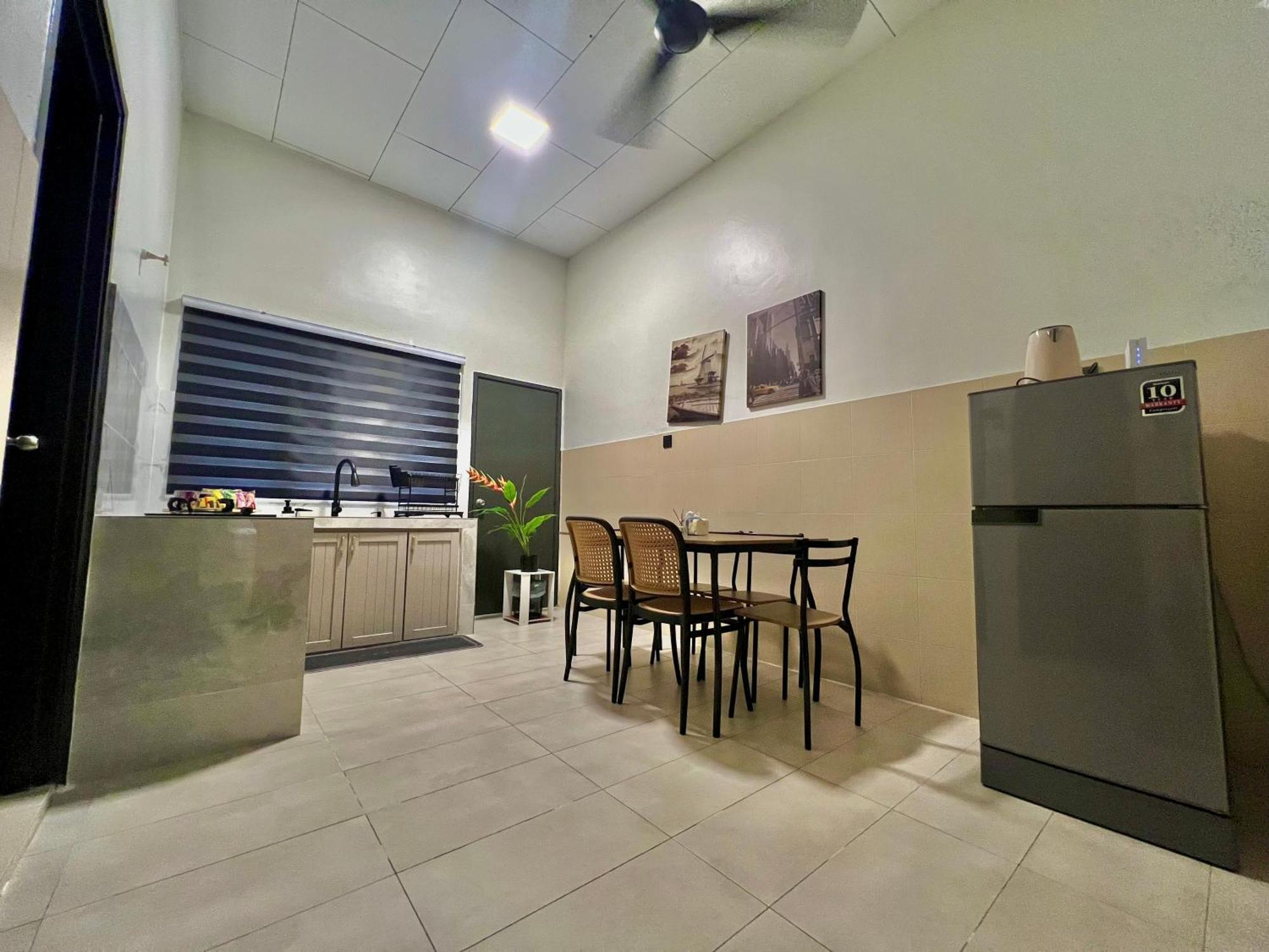Quayside Cove Homestay - Corner House, Shah Alam Rimbayu Netflix Syok Tv Bbq Exteriér fotografie